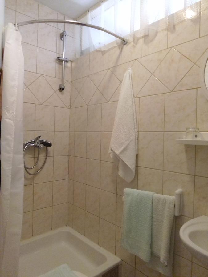 חוואר Apartments Julija מראה חיצוני תמונה