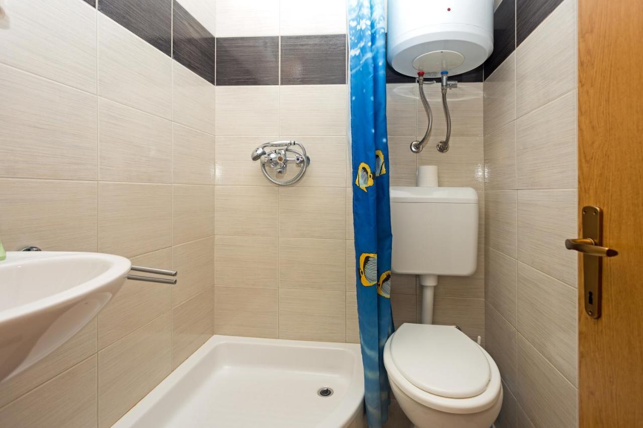 חוואר Apartments Julija מראה חיצוני תמונה