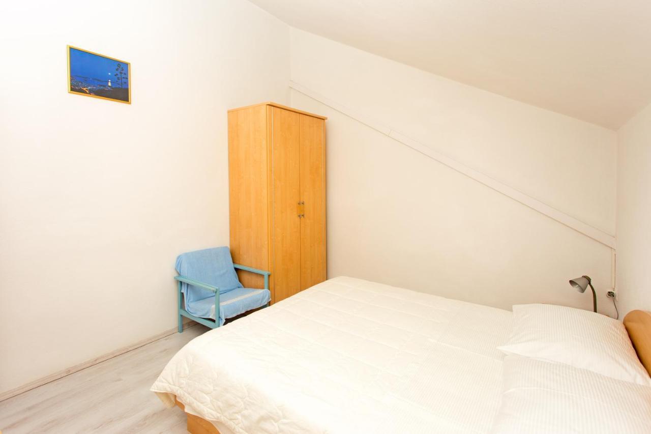 חוואר Apartments Julija מראה חיצוני תמונה